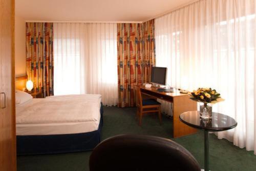 Hotel Zum Deutschen Eck Мербуш Номер фото